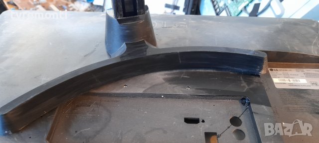 Стойкa за телевизор LG модел 24TL510V