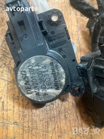 Renault clio 4 2015година Мотор клапи реостат и радиатори парно, снимка 5 - Части - 40916186