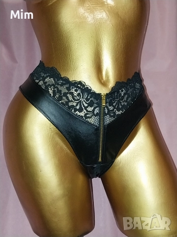 S Черна изрязана бикина от кожа и дантела с отворено дъно , снимка 2 - Бельо - 52668343