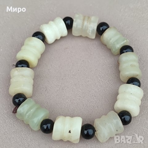 ЕСТЕСТВЕН НЕФРИТ ГРИВНА МЪНИСТА , снимка 2 - Гривни - 41786042