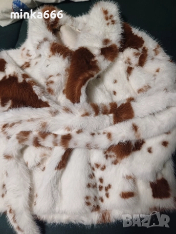 Естествена кожа дамско палто, снимка 3 - Палта, манта - 52631611