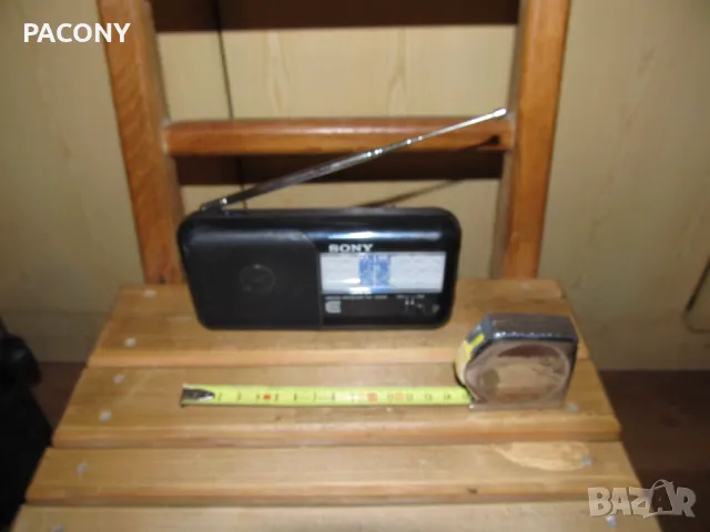 джобно радио SONY ICF W 350  - made in  Malaisia , снимка 3 - Радиокасетофони, транзистори - 49946204