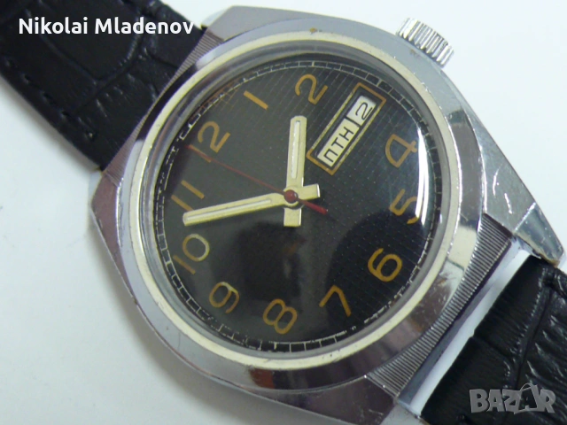 Съветски Ракета/Raketa Мъжки механичен ръчен часовник, работещ с Ден/Дата, снимка 9 - Мъжки - 53180382