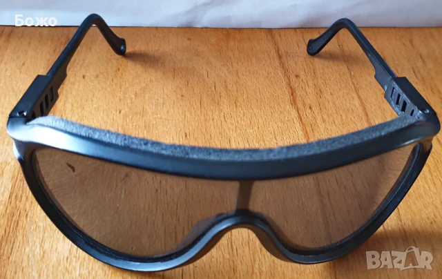Използвани Панорамни слънчеви очила UVEX SNOSUN - Черни, снимка 2 - Слънчеви и диоптрични очила - 51389585