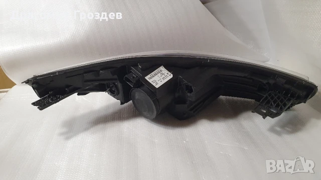 Оригинален ляв фар за Renault ZOE / Рено ЗОЕ (2013-2019), снимка 15 - Части - 51044344