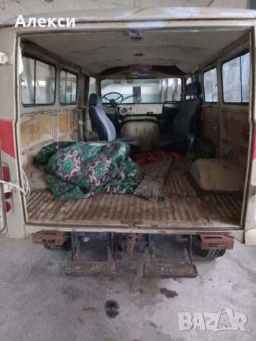 Уаз 452, снимка 4 - Автомобили и джипове - 44307601