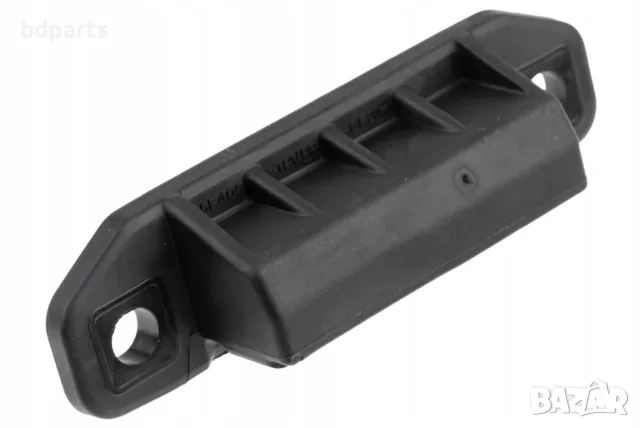Бутон за отваряне на багажник, Toyota, Rav4, Prius, Yaris, Lexus, UX,, снимка 2 - Части - 56141933