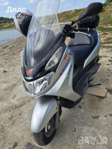 Suzuki Burgman 125 Бартер за 250 с доплащане от моя страна, снимка 3 - Мотоциклети и мототехника - 51280670