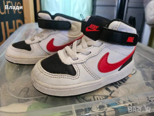 детски високи Nike маратонки 23.5