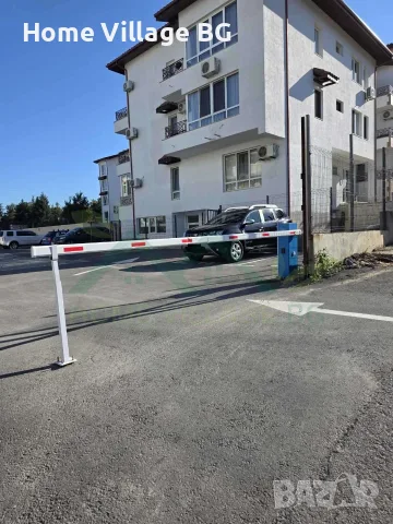 Открити парко места гр. Бяла, област Варна, снимка 3 - Гаражи и паркоместа - 56028786