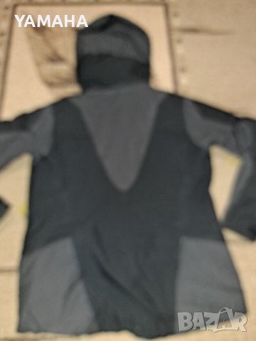 Bergans  Непромокаемо  Дамско  Хибридно Яке  XL, снимка 2 - Якета - 44724364