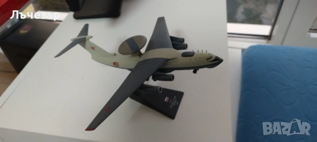 продавам самолети в мащаб 1:72 и 1:144 и 1:200, снимка 8 - Колекции - 52379173