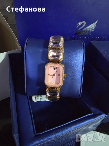 Часовник Сваровски , снимка 2 - Дамски - 53225699