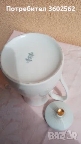 Немски порцеланов чайник, снимка 2 - Аксесоари за кухня - 49672032