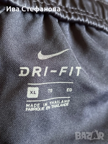 Ново тъмно синьо  дамско класическо 100% оригинал спортно долнище Nike nike Найк , снимка 7 - Спортни екипи - 51709148