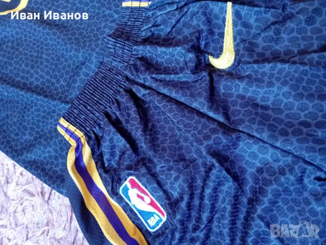 Чисто нов оригинален детски екип на Лос Анджелис Лейкърс-ЛеБрон Джеймс, снимка 8 - Детски тениски и потници - 50663179