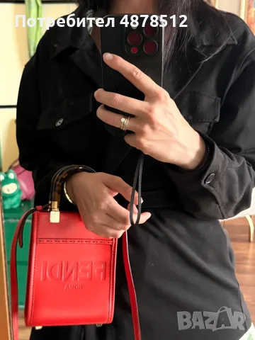 Оригинална чанта Fendi, снимка 10 - Чанти - 55904463