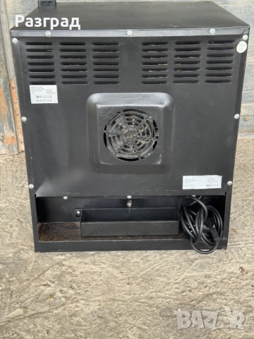 Малък хладилник без фризер, използвано състояние, снимка 7 - Хладилници - 52564786