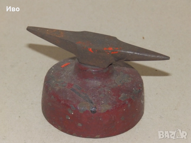 Малка бижутерска наковалня