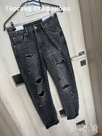 Чисто нови накъсани дънки с висока талия  Размер Хс  Цена 25лв, снимка 1