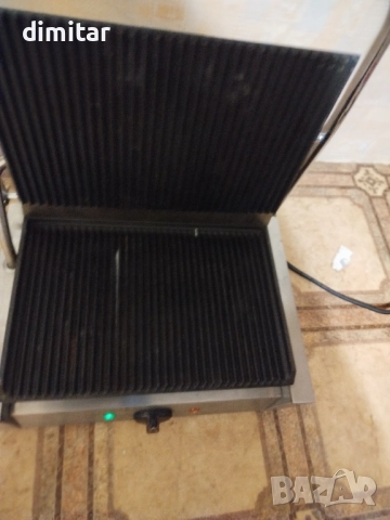 Тостер за заведения - 3000 W, снимка 3 - Обзавеждане на кухня - 52731155