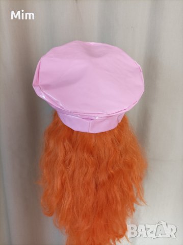 BAD GIRL Розова шапка от лак /винил/, снимка 2 - Шапки - 41085491