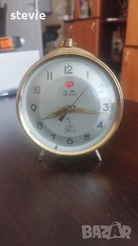 Класически будилник - работещ