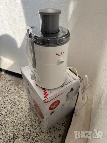 Сокоизтисквачка Moulinex JU3701 Frutelia+ 350W, 2 Скорости, 950 ml Контейнер за Пулпа!, снимка 4 - Сокоизстисквачки и цитрус преси - 53818063