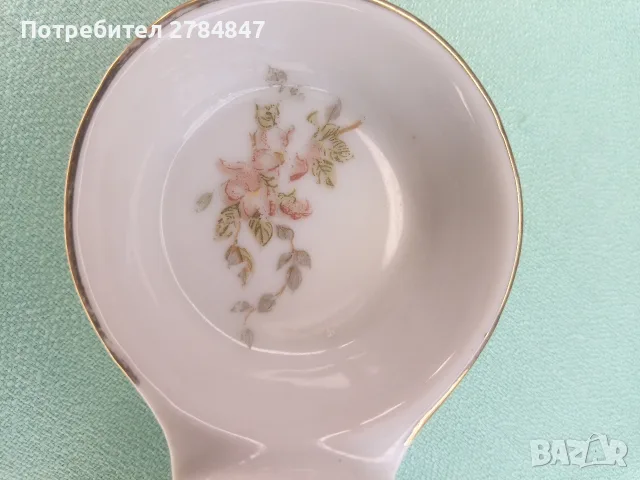 Порцеланова солничка от социализма , снимка 5 - Сервизи - 56106469