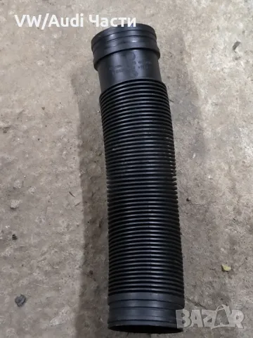 Въздуховод интейк тръба за Голф 4 Ауди А3 Сеат Шкода Бора VW Golf 4 Audi A3 Seat Skoda 1J0129684J, снимка 2 - Части - 49508334