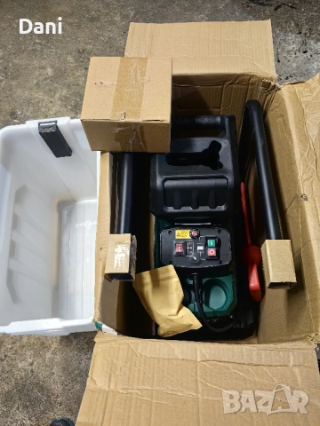 Нова валцова дробилка за клони Parkside 2800w , снимка 2 - Градинска техника - 52812344