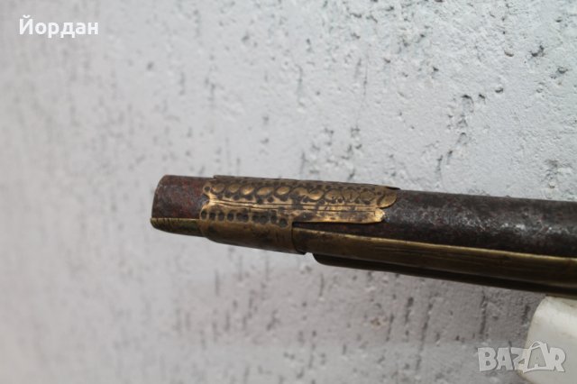 Арнаудски  кремъчен пистолет, снимка 14 - Антикварни и старинни предмети - 44294918