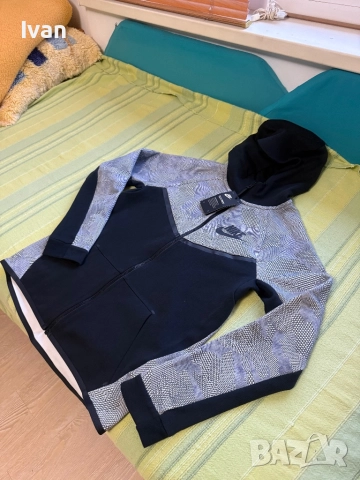 Nike tech горница, снимка 2 - Спортни дрехи, екипи - 52860608