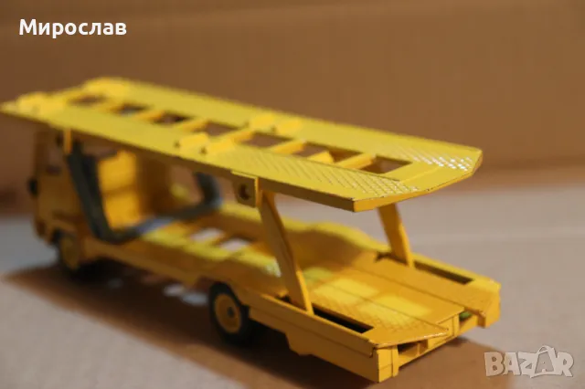 SIKU 1:55 ?? MERCEDES BENZ АВТОВОЗ КОЛИЧКА МОДЕЛ КАМИОН, снимка 6 - Колекции - 49967382