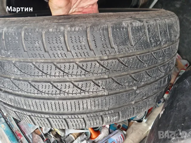 зимни гуми 235 35 19 tracmax, снимка 3 - Гуми и джанти - 56211459