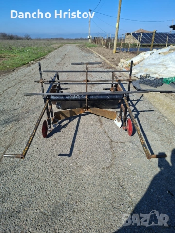 Мулч полагаща машина , снимка 2 - Други машини и части - 53669410