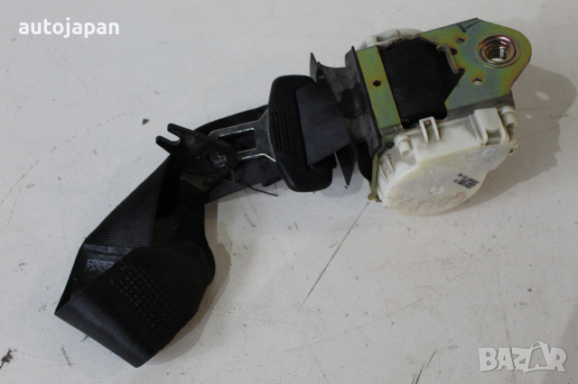 Заден десен предпазен колан Фолксваген голф 5 плюс 1.6фси 116кс 05г Volkswagen golf 5 plus 1.6fsi 11, снимка 2 - Части - 44667548