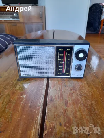 Старо радио,радиоприемник Кварц.Quartz 206