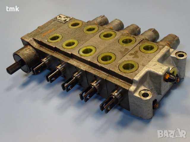 Хидравличен разпределител "Хидравлика" 15S-22222/10, DY-20, Pn-7.0 МN/m2, 5- секции, снимка 2 - Резервни части за машини - 42221715