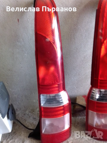 Продавам комплект два задни стопа за Fiat Panda 169