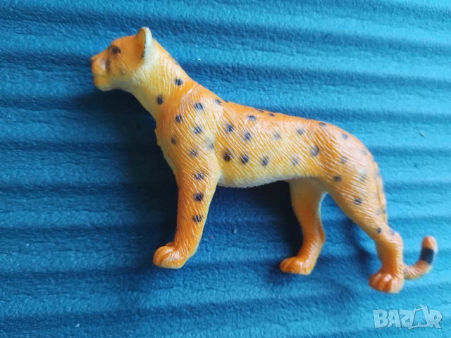 Ягуар фигурка