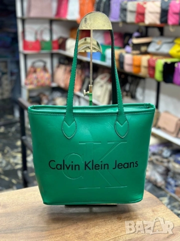 чанти Calvin Klein jeans , снимка 2 - Чанти - 51433107