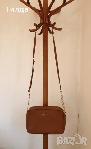 Michael Kors чанта кожа сафиано, снимка 2 - Чанти - 40230576