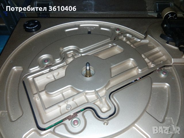 Грамофон Marantz TT 330 electronic full automatik direct drive Turntable, снимка 13 - Грамофони - 39563035