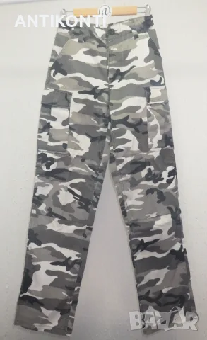 Unisex бяло-сив камуфлажен карго панталон, снимка 6 - Панталони - 56266868