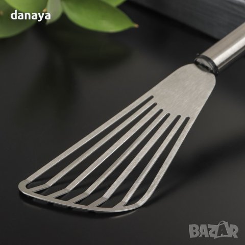 3822 Кухненска решетъчна лопатка шпатула, снимка 3 - Прибори за хранене, готвене и сервиране - 41539590