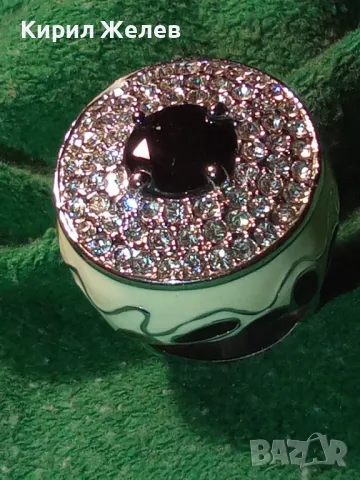 ЕФЕКТЕН ОГРОМЕН ЕМАЙЛИРАН КРИСТАЛЕН НИКЕЛИРАН МЕДЕН ПРЪСТЕН 44154, снимка 18 - Пръстени - 46510291