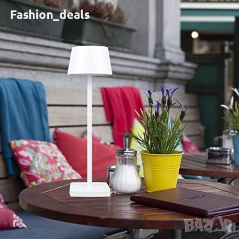 Нова Безжична настолна нощна LED лампа Дом Градина Шкаф, снимка 3 - Лед осветление - 41747723