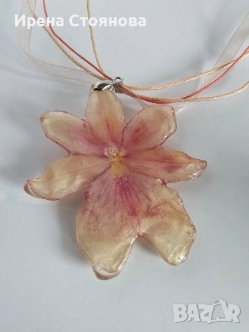 Нежно колие с естествен цвят на орхидея Камбрия. , снимка 3 - Колиета, медальони, синджири - 53737894