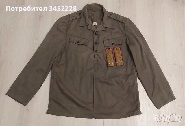 военна куртка и пагони за колекционери отлични 